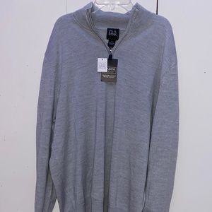 Men’s quarter zip sweater size XL
